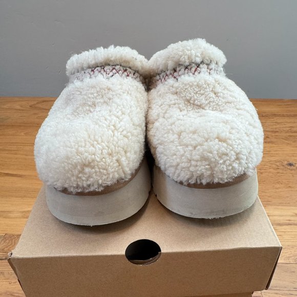 UGG women’s Tazz platform Sherpa size 8 - Picture 2 of 7